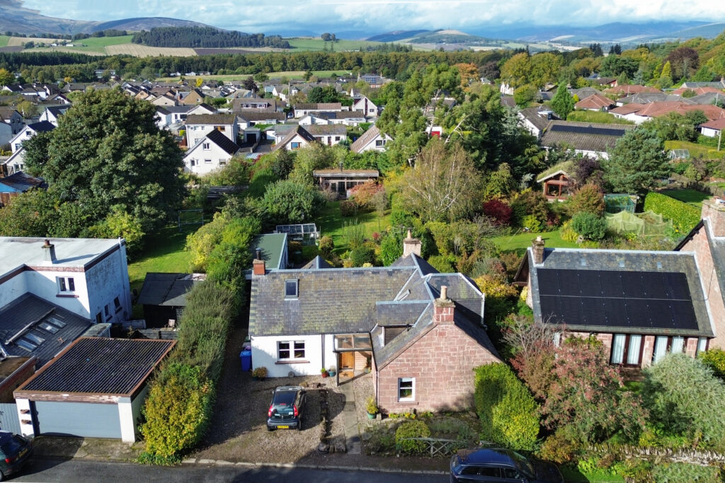 Morven Cottage, Muir Road, Kirriemuir, DD8 4PT